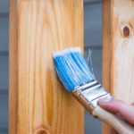 Holzpferd streichen Farbe Lasur Anstrich